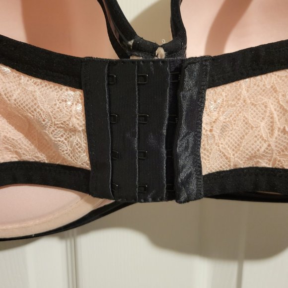 Torrid Pink & Black Multi-Way Bra - Picture 4 of 7